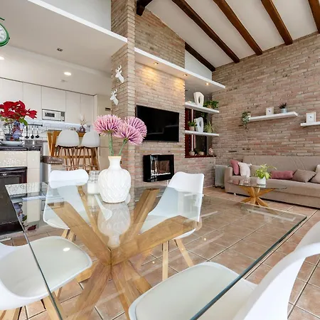 Holiday home Valle De Suenos Canyelles (Catalonia)